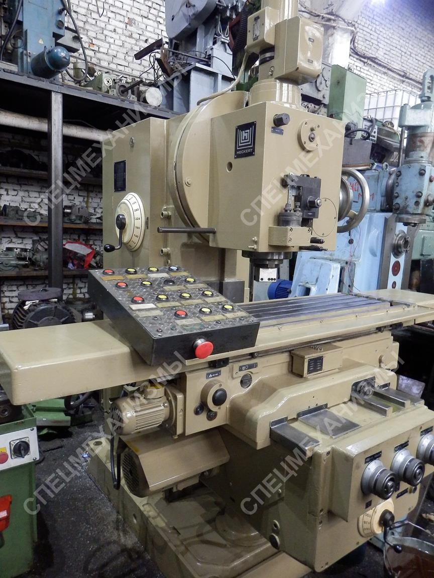 Вертикальный фрезерный станок мод. FSS-315